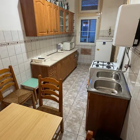 Nye Tribe *
